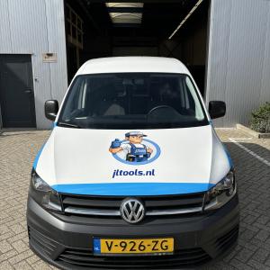 VW Caddy voor JL Tools beletterd / gewrapt